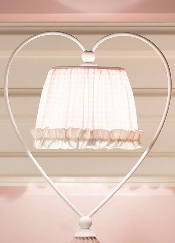 <strong>PAR39</strong> paralume tronco di cono increspato con galetta Ø 22 x H. 16 cm 