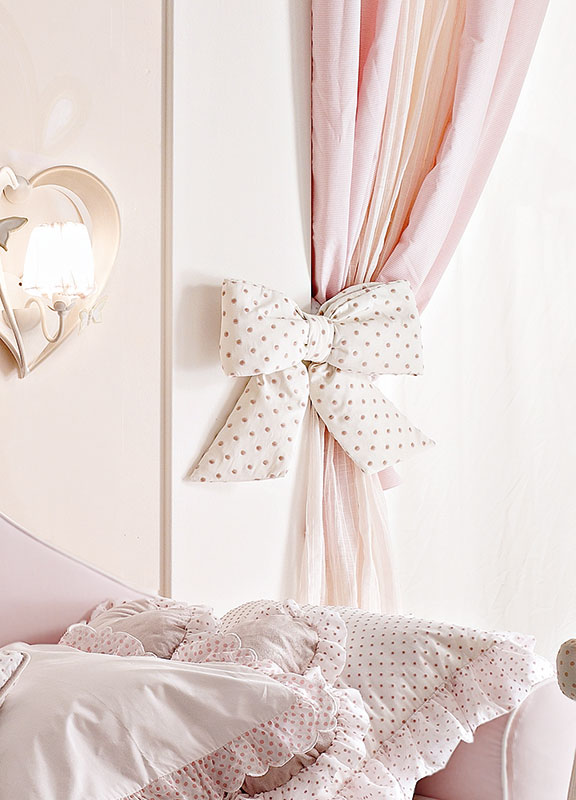 <strong>7031</strong> embrasse fiocco imbottito